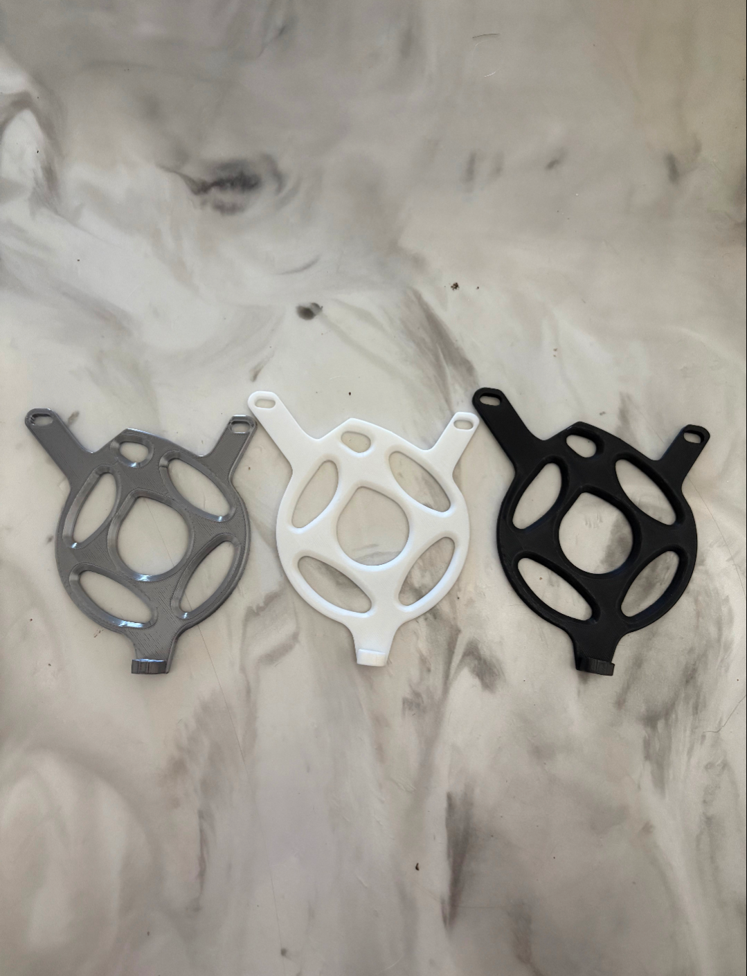 Tuttio Motor Cover