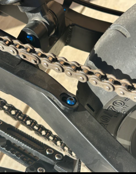 Titanium Tuttio Chain Silencer Bolt (1)